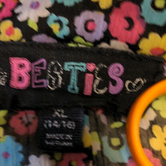 Y2K Retro Besties  floral  kids top - Picture 2 of 7